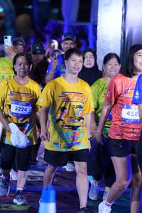 BIB: 458, 3224
                            <button type="button" onclick="openModal(26261170)" class="btn btn-primary btn-sm float-right btn-popup" data-toggle="modal" data-target=".modal-high-quality">
                        <i class="fas fa-shopping-cart"></i> Add to Cart
                    </button>
                                            <button type="button" onclick="isThisMe(26261170, true)" class="btn btn-success btn-sm float-right btn-popup btn-isme hidden" data-toggle="tooltip" data-placement="bottom" title="นี่คือรูปของคุณใช่ไหม คลิกที่นี่เพื่อเอาเข้าอัลบั้ม">
                        <i class="fas fa-plus"></i> Add to album
                    </button>
                    <button type="button" onclick="isThisMe(26261170, false)" class="btn btn-warning btn-sm float-right btn-popup btn-isnotme hidden">
                        <i class="fas fa-ban"></i> Remove from album
                    </button>